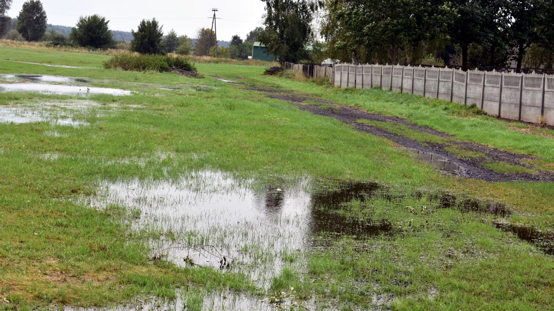 Aktualna sytuacja w nisko położonym miejscu w Dankowie.