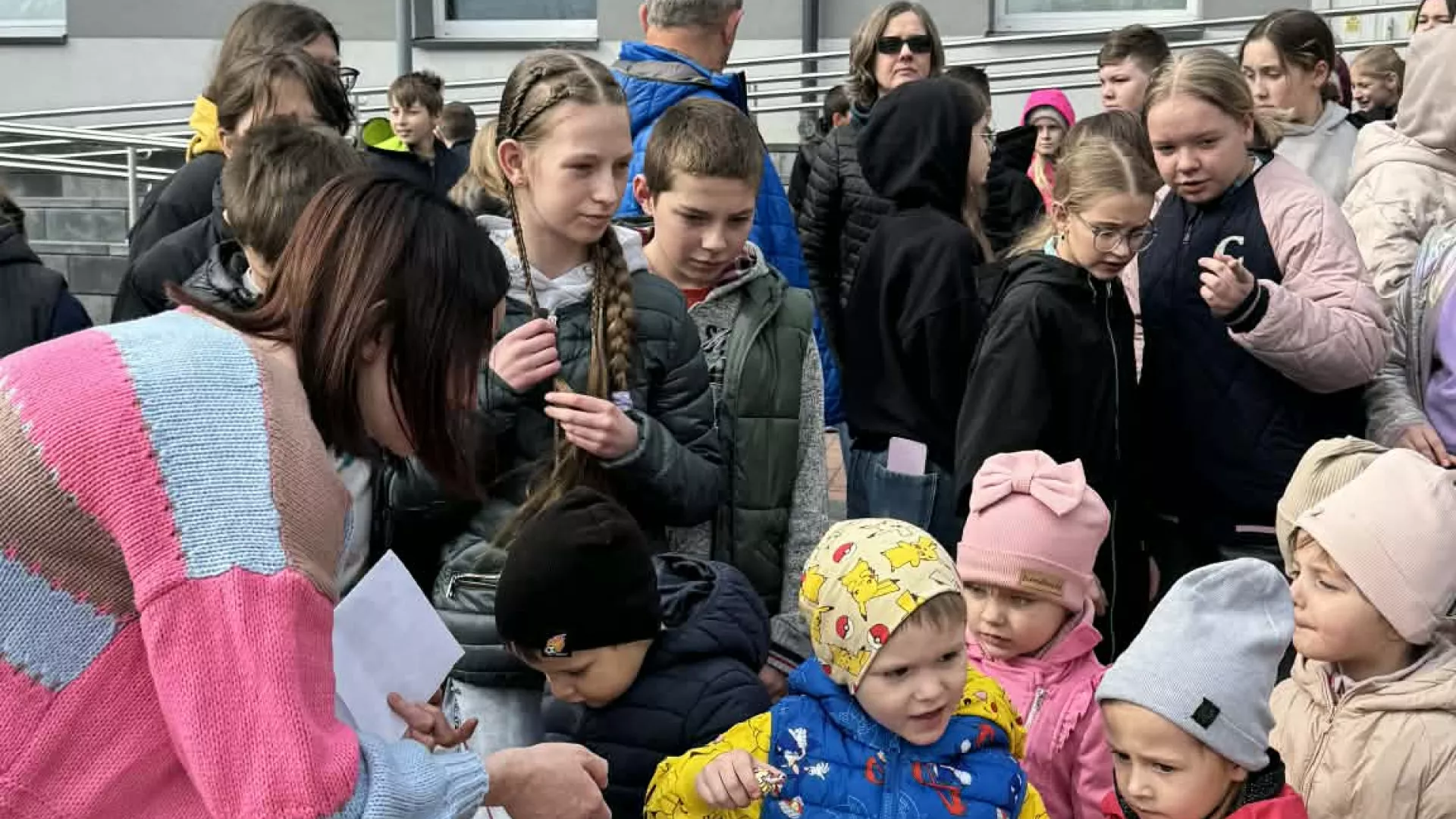 Uczniowie ZSP w Lipiu z wizytą w Urzedzie w pierwszy dzień wiosny